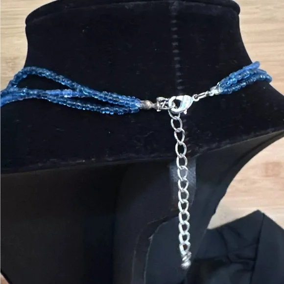 Kenneth Cole multi strand blue bead necklace with watercolor ombre pendant - Picture 5 of 7